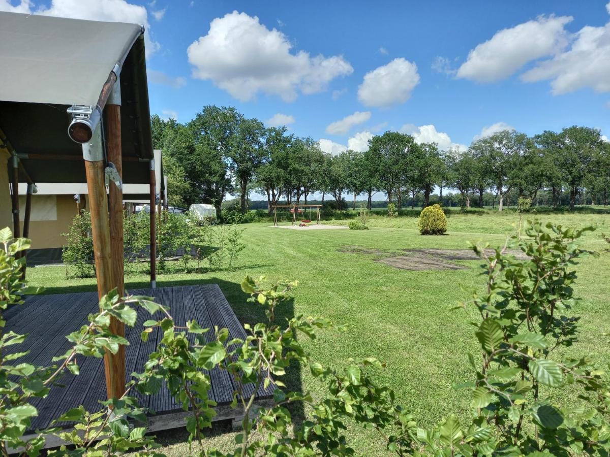 Comfort Safaritent 6 Pers En Mini Camping Zwiggelte Bagian luar foto